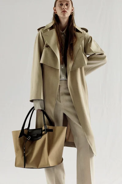 Look 10